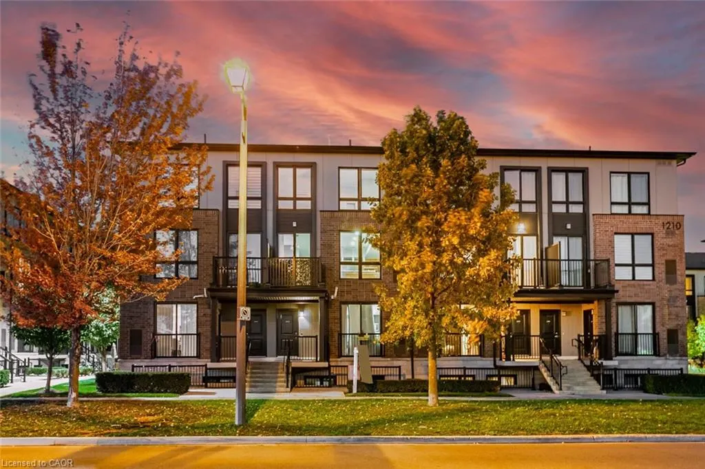 1210 Main Street, #203