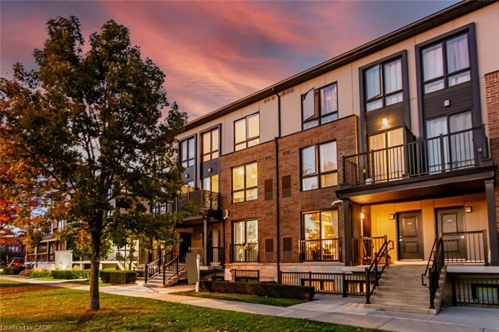 1210 Main Street, #203