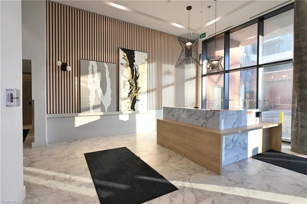 5 Wellington Street S, #1803