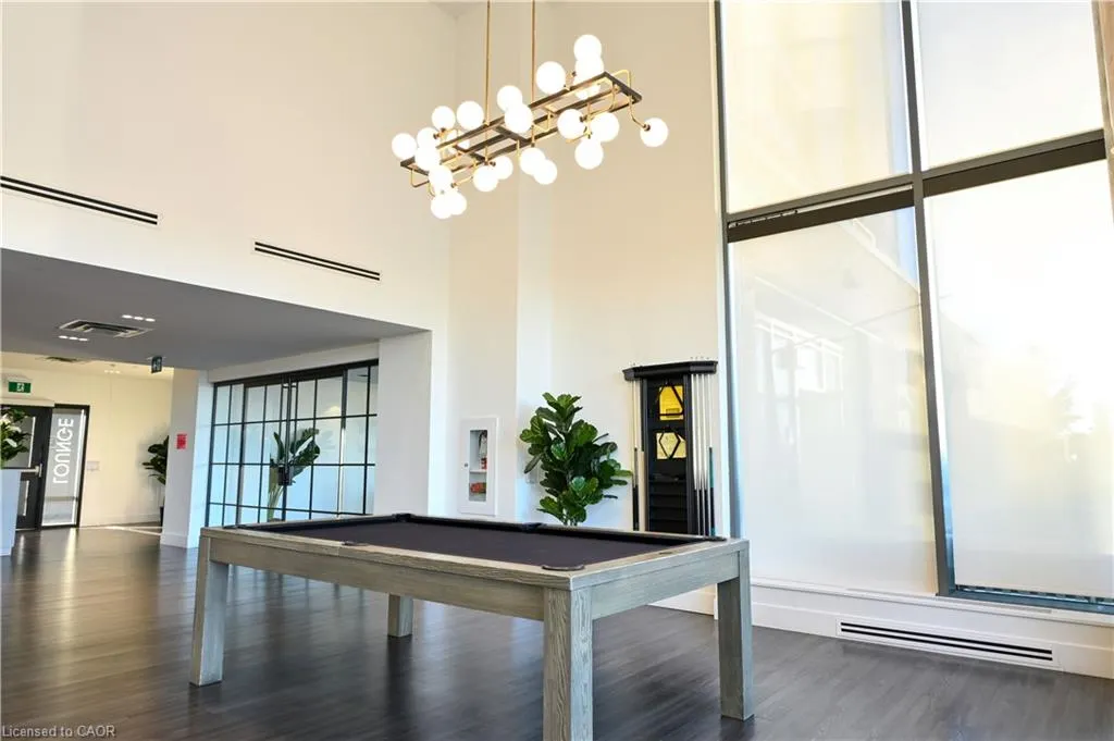 5 Wellington Street S, #1803