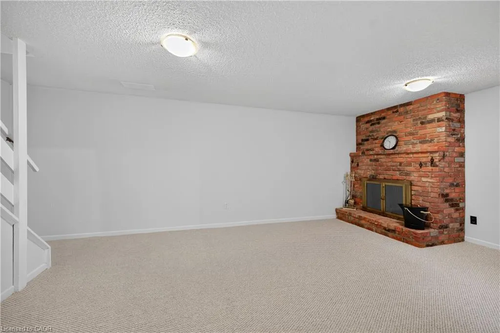 1011 White Oak Drive, #20