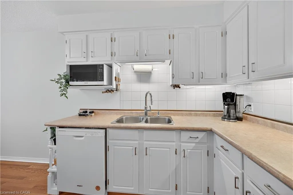 1011 White Oak Drive, #20