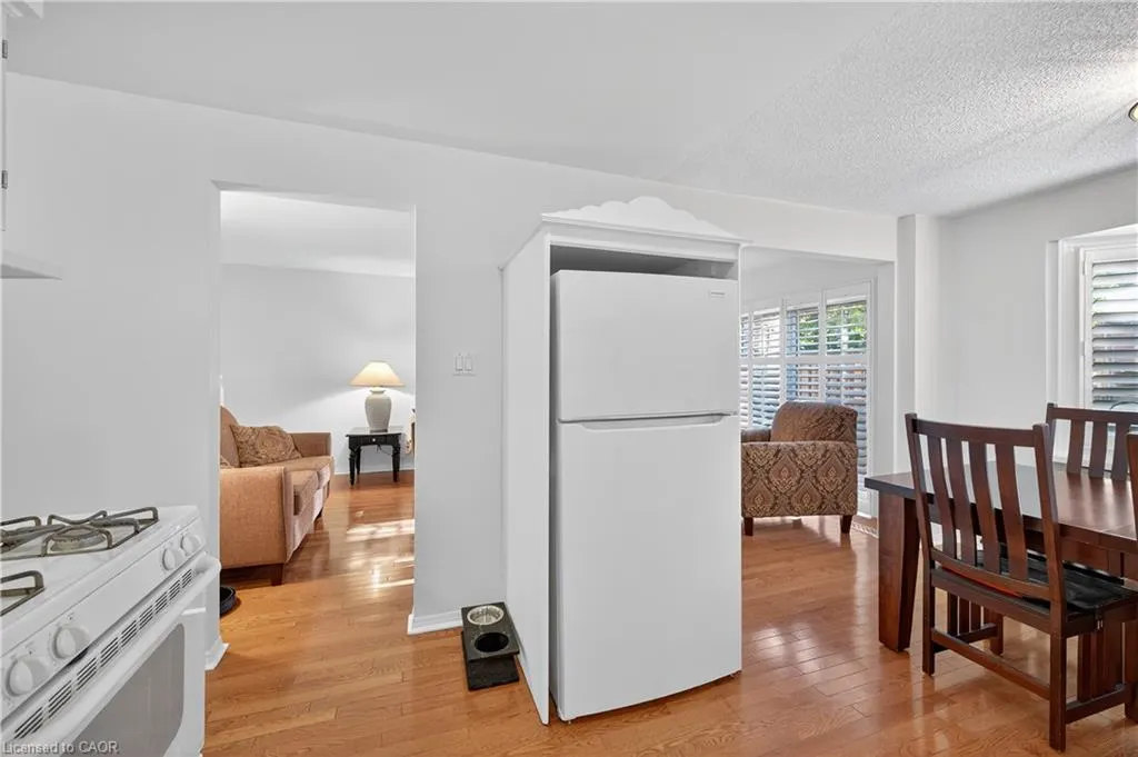 1011 White Oak Drive, #20
