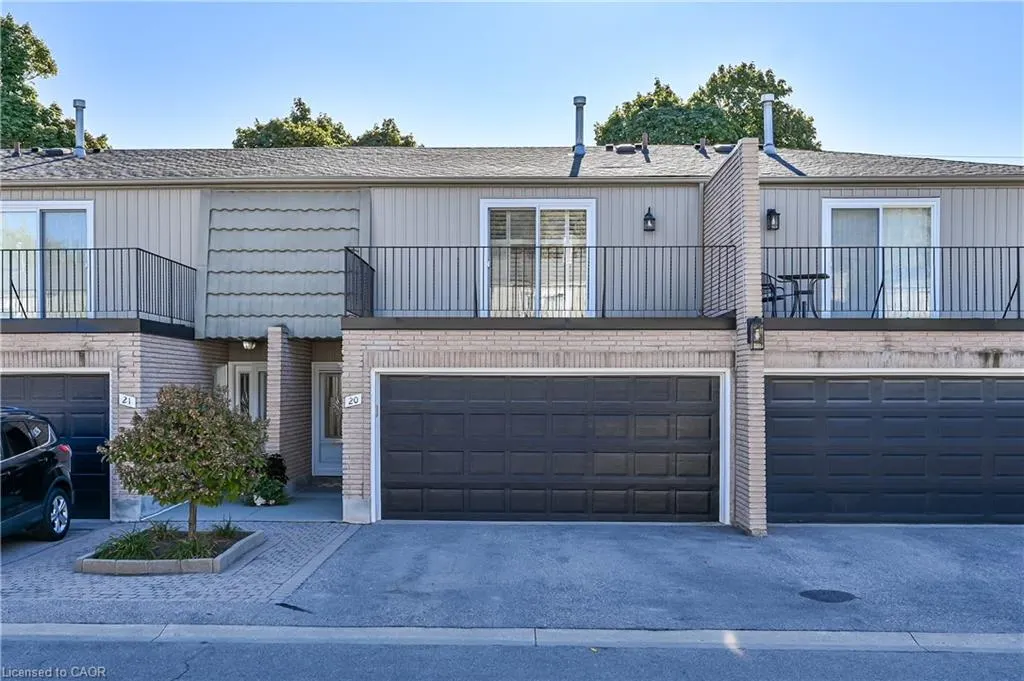 1011 White Oak Drive, #20