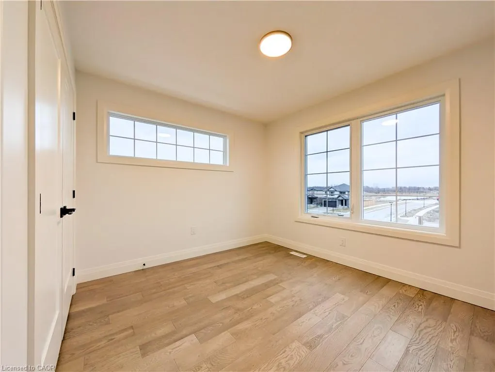 235 Kennington Way, #08