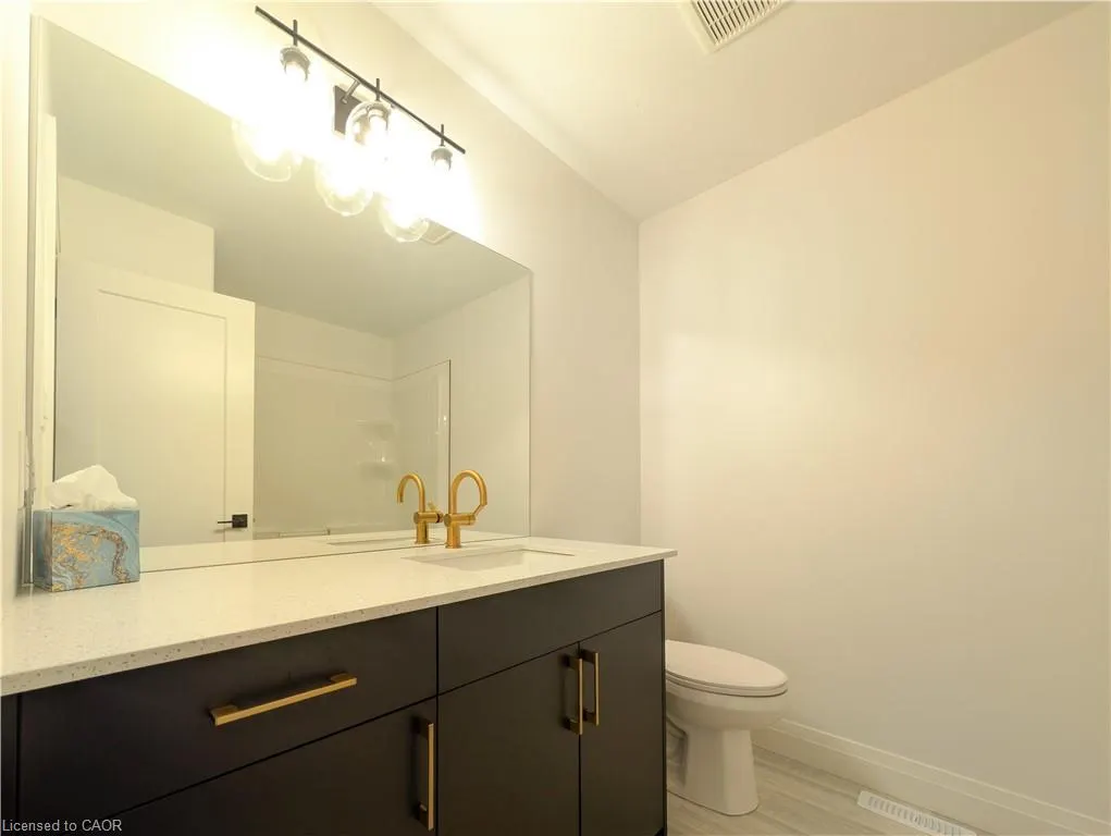 235 Kennington Way, #08