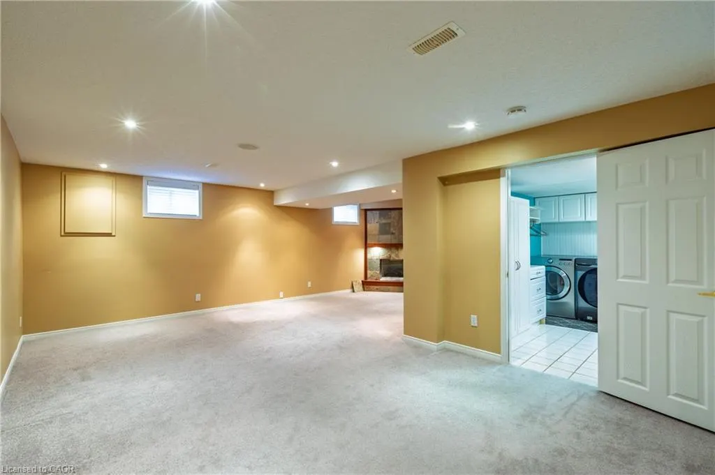 48 Windermere Court