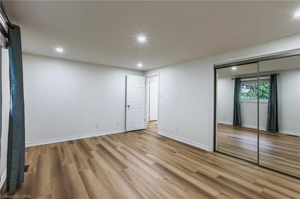 48 Windermere Court