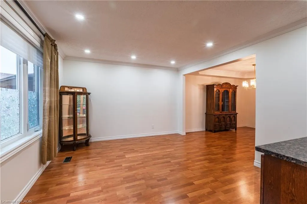 48 Windermere Court