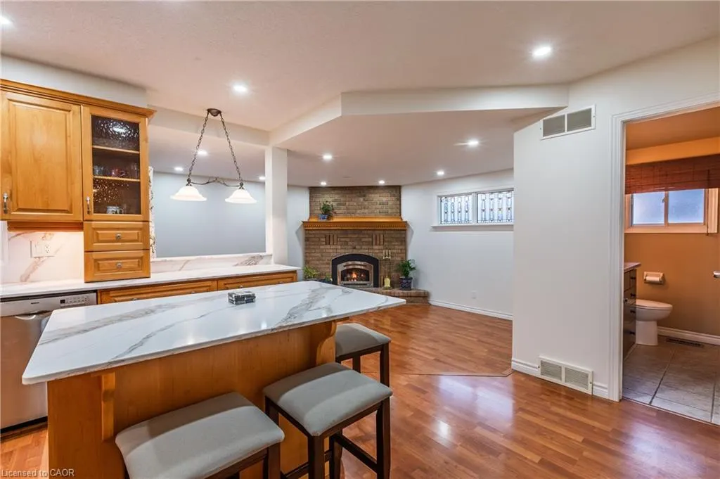 48 Windermere Court