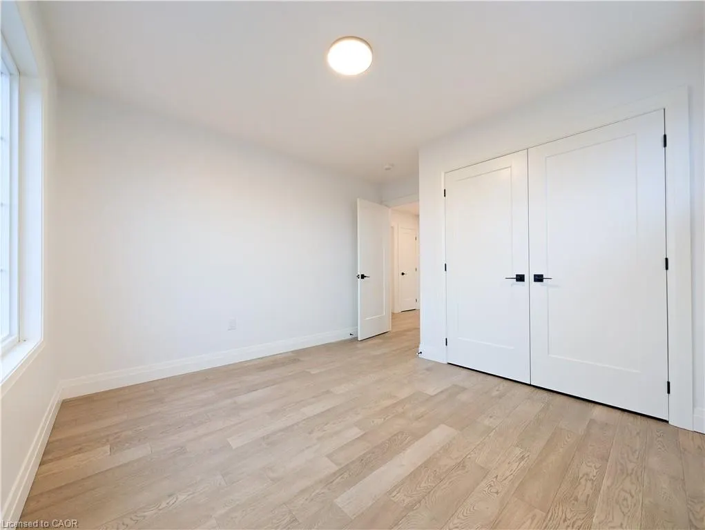 235 Kennington Way, #13