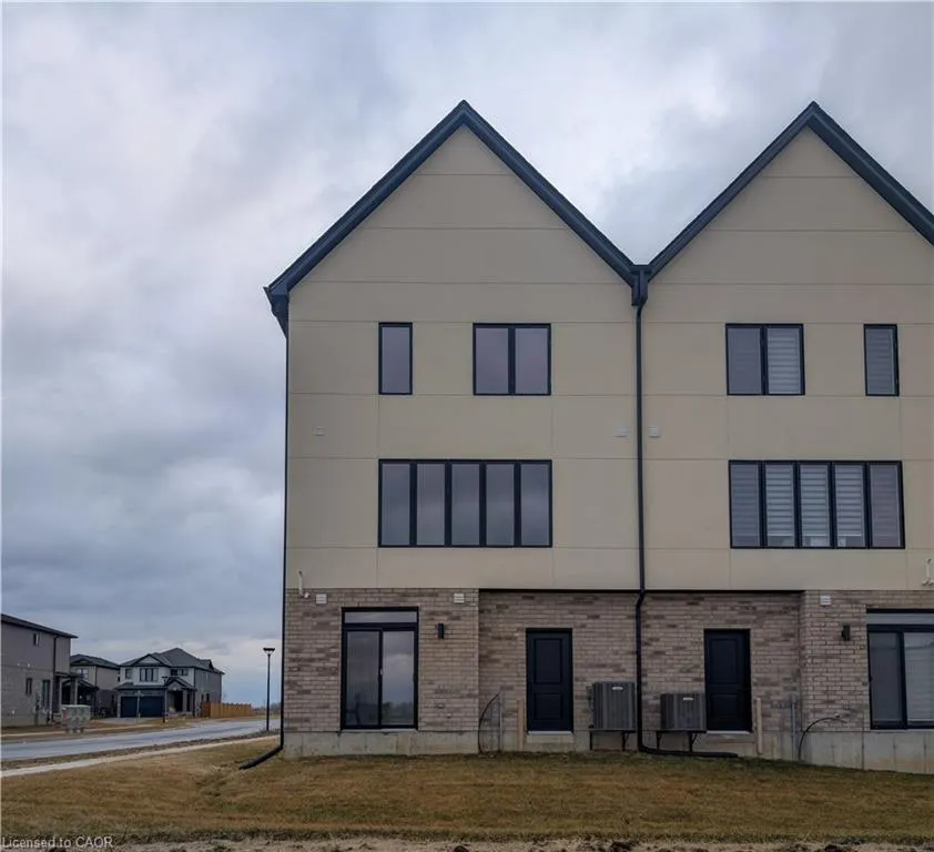 235 Kennington Way, #13