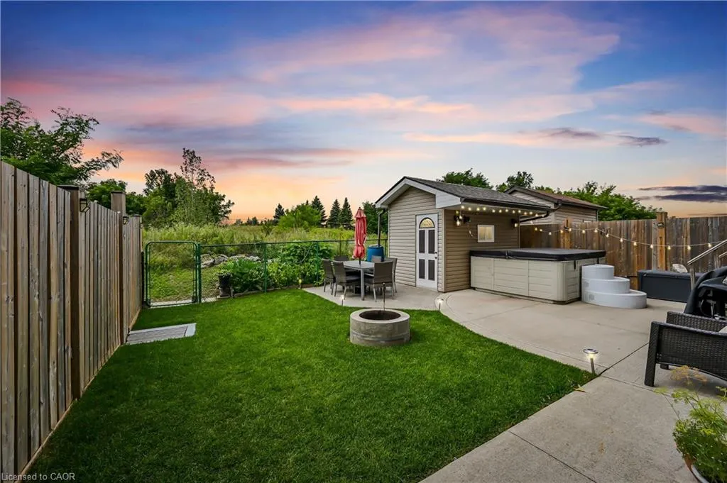 130 Chartwell Circle