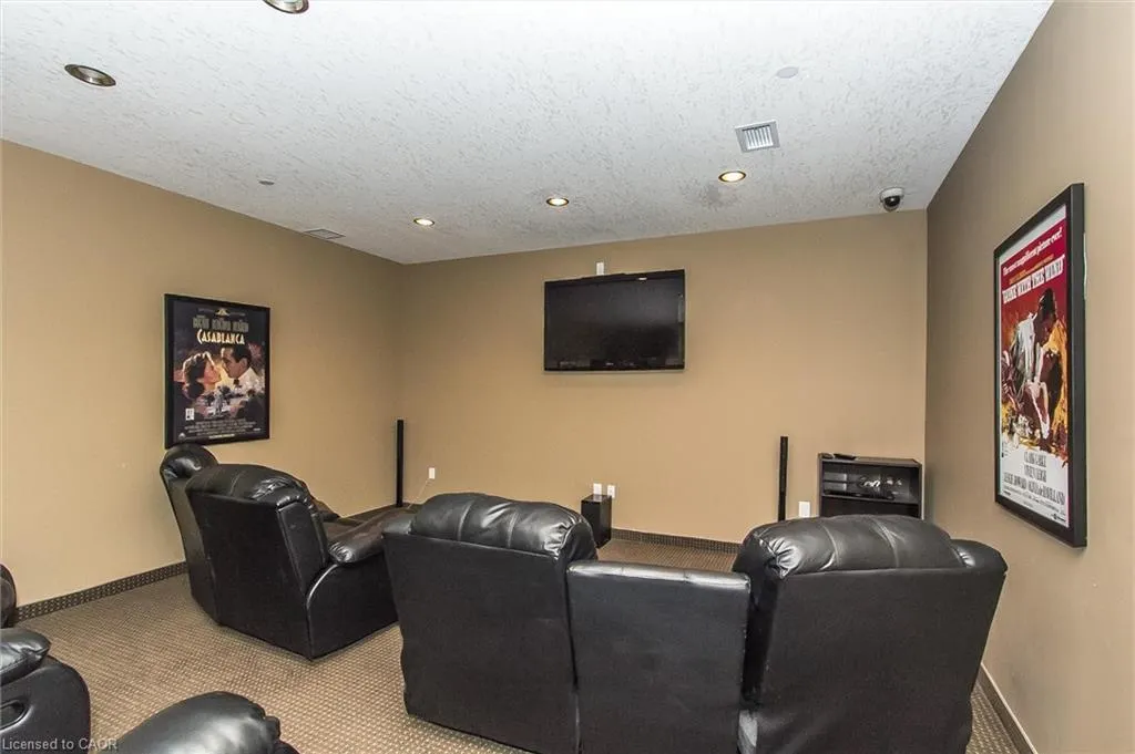 539 Belmont Avenue W, #809