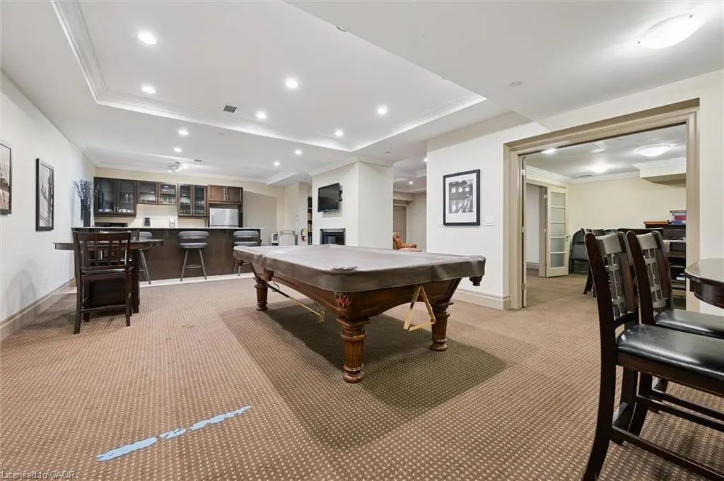 539 Belmont Avenue W, #809