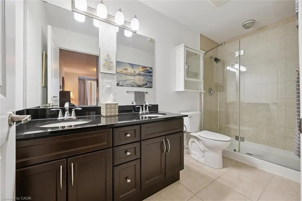 539 Belmont Avenue W, #809