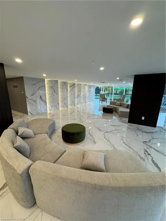 575 Conklin Road, #911