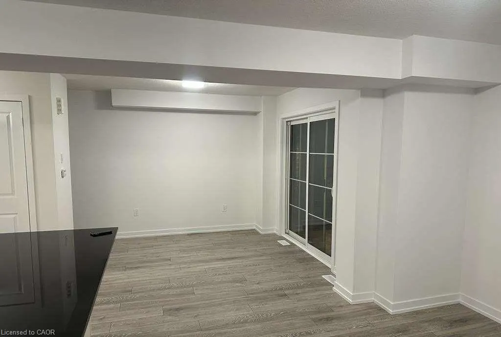 195 West Oak Trail