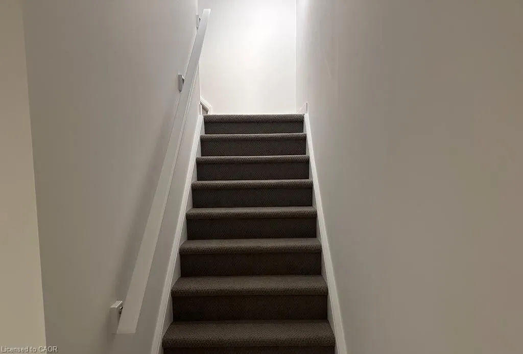 195 West Oak Trail