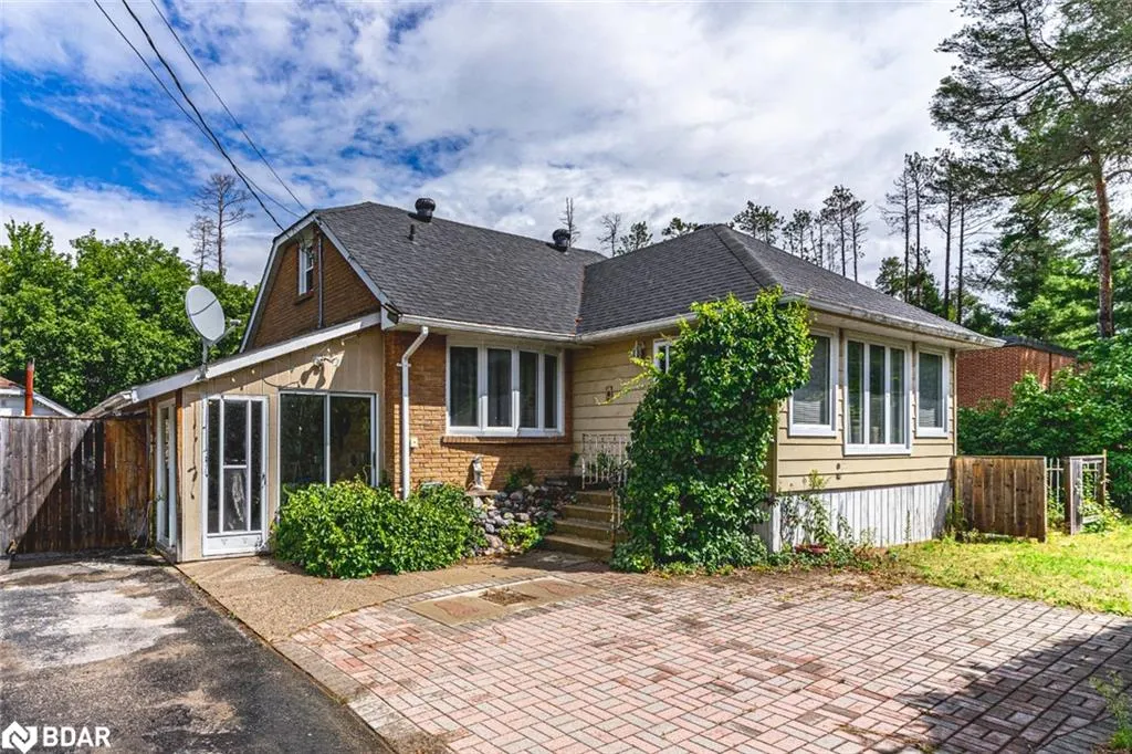 42 Mill Street