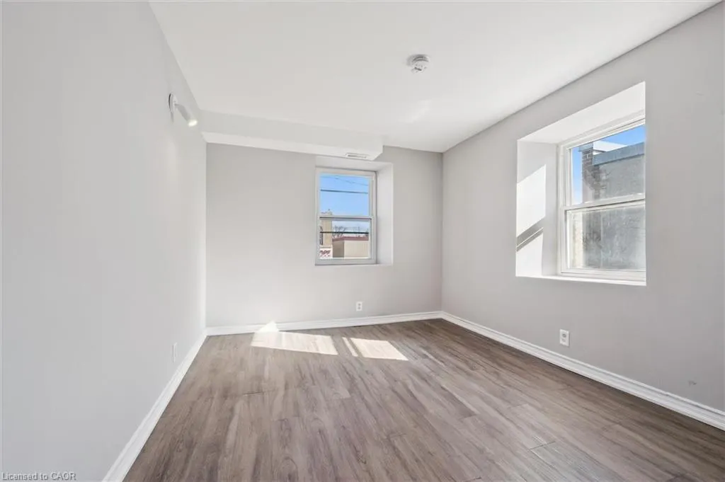 906 King Street E, #2C