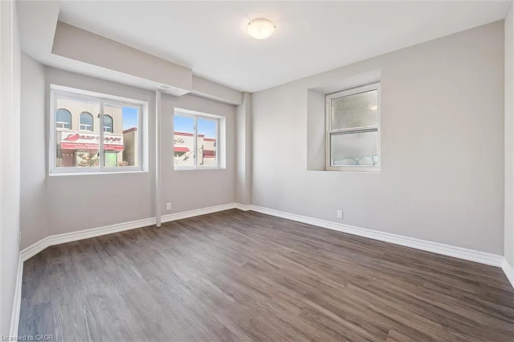 906 King Street E, #2A