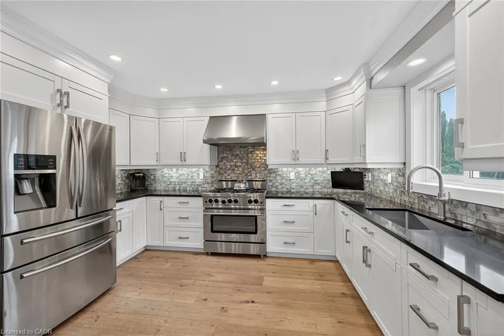 27 Surrey Drive