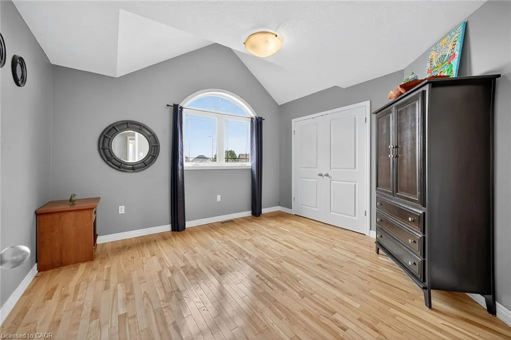 27 Surrey Drive