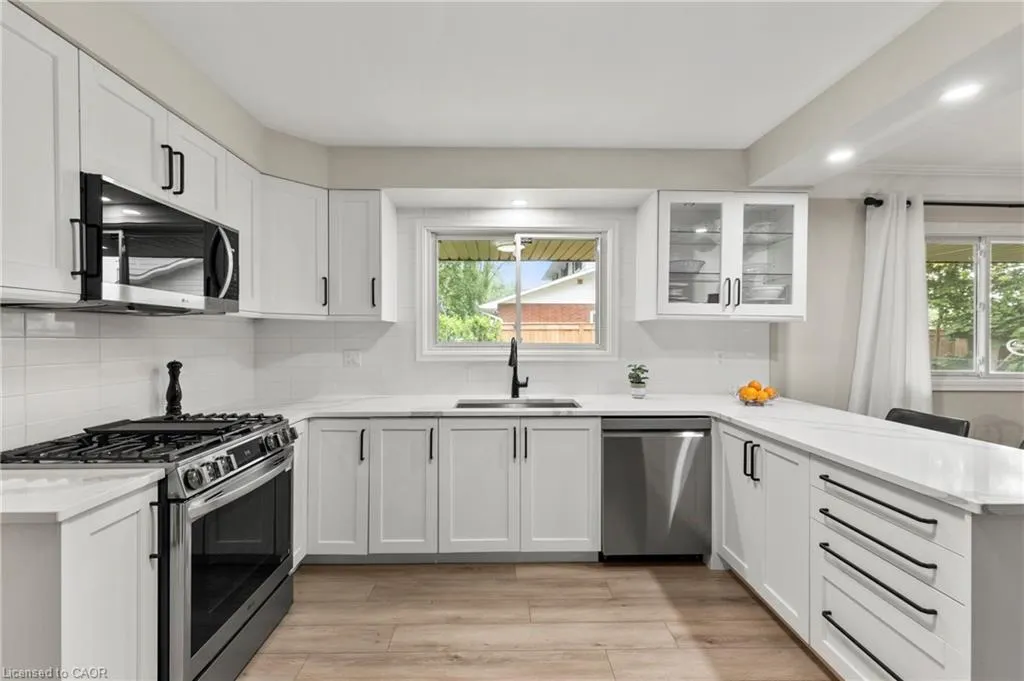 27 Daleview Crescent