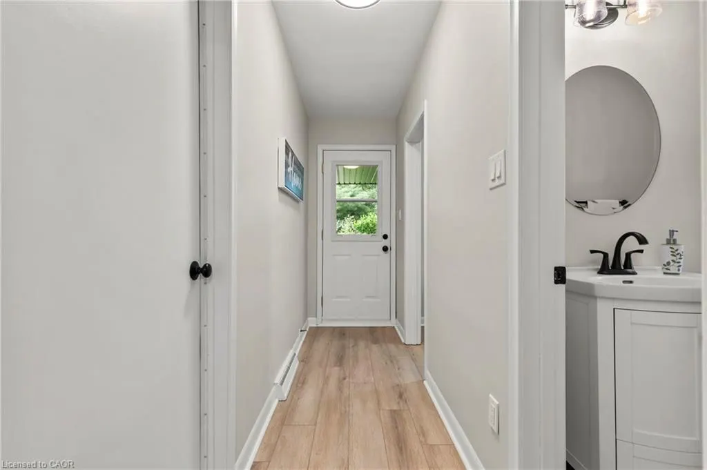 27 Daleview Crescent