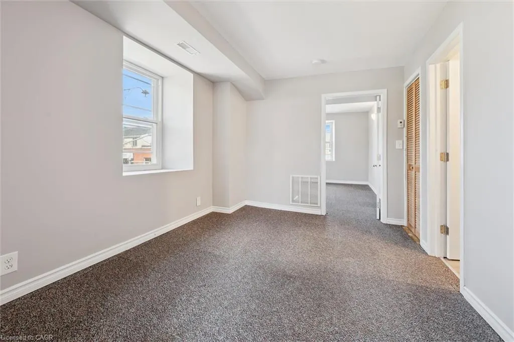 906 King Street E, #1C