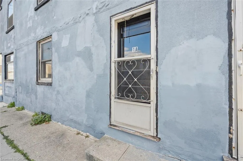 906 King Street E, #1A