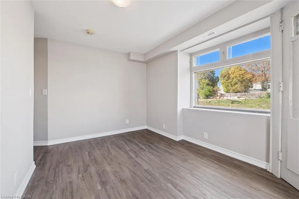 906 King Street E, #1A