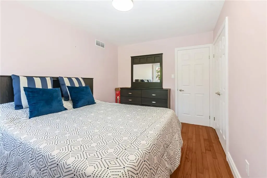 126 Montmorency Drive