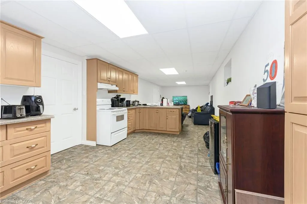 126 Montmorency Drive
