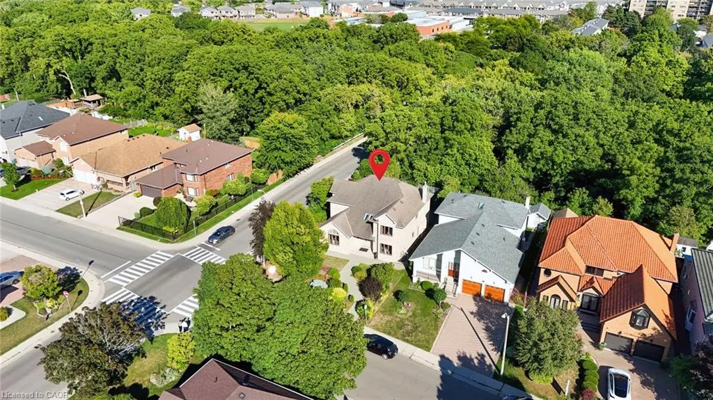 126 Montmorency Drive