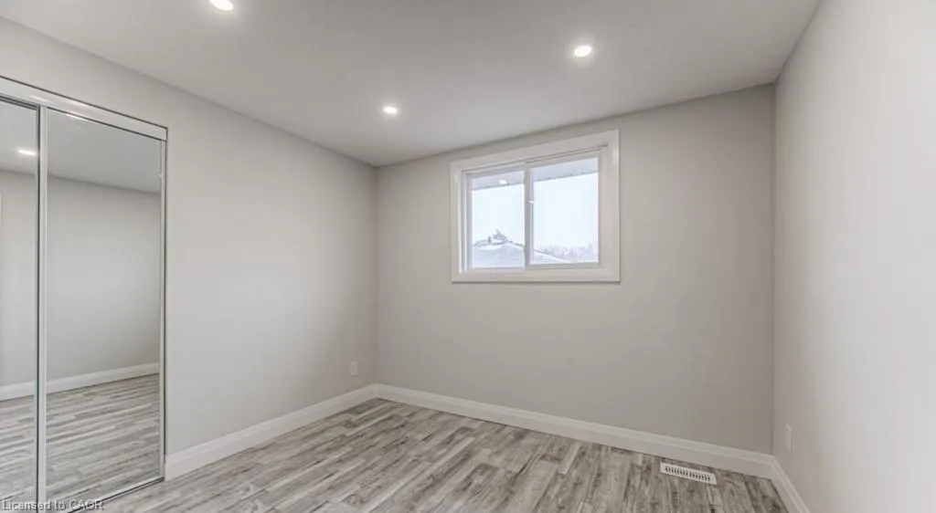 152 Overlea Drive
