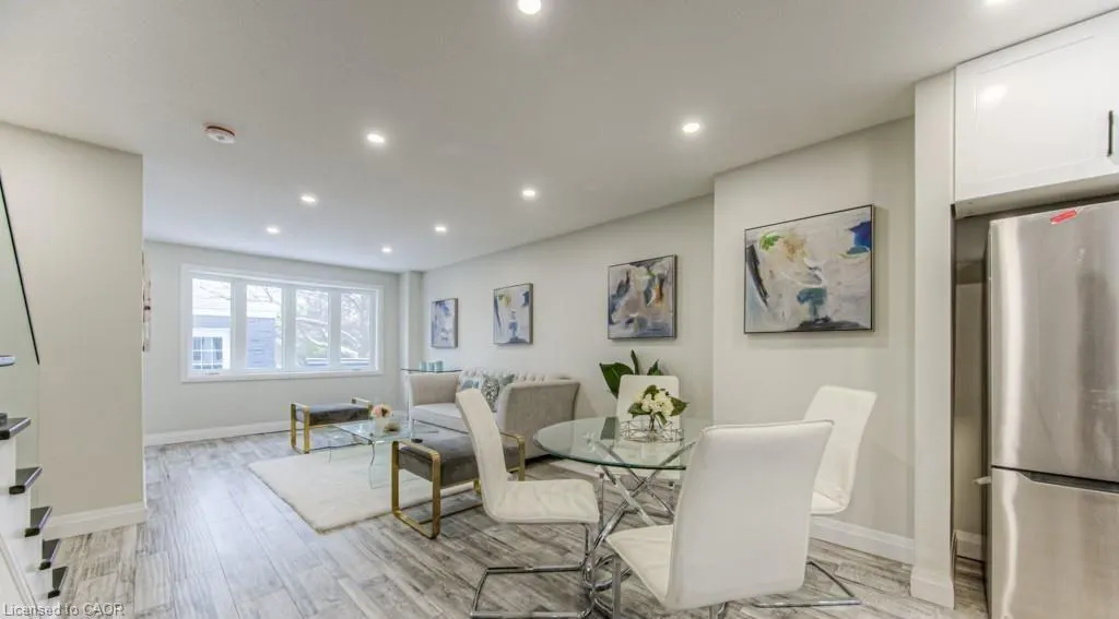 152 Overlea Drive