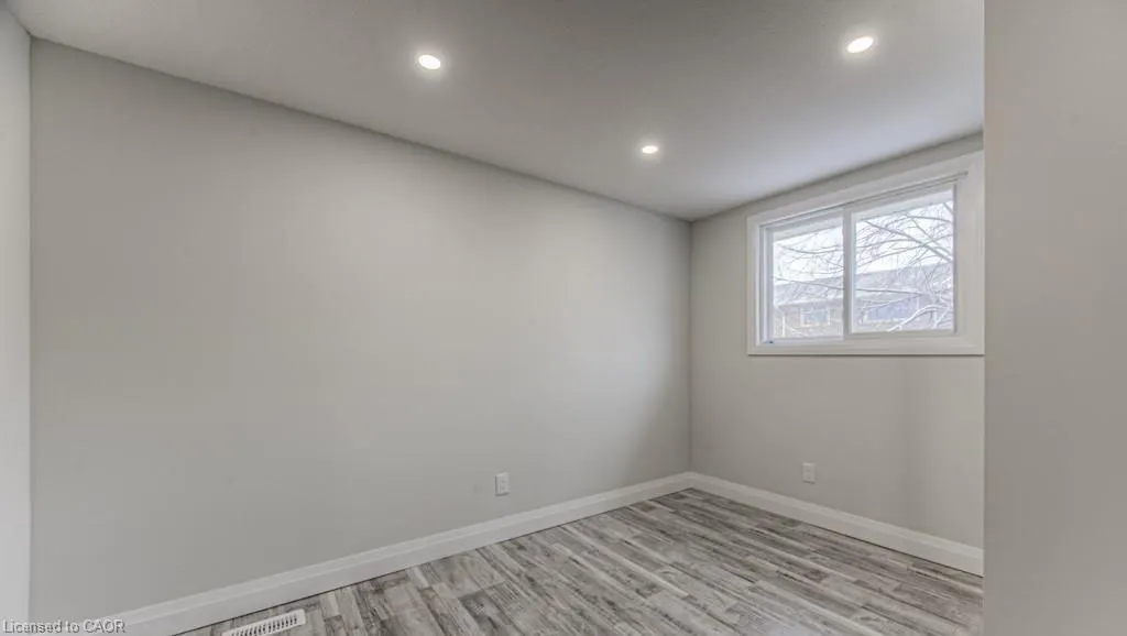 152 Overlea Drive