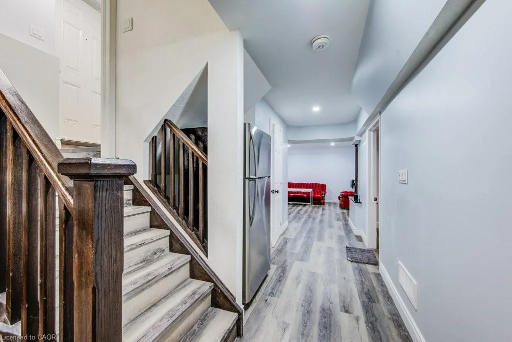 155 Gravel Ridge Trail NW