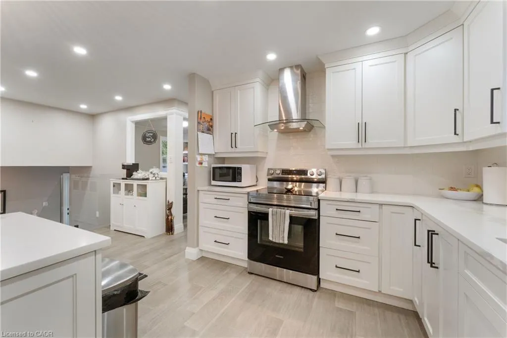168 Hanover Place