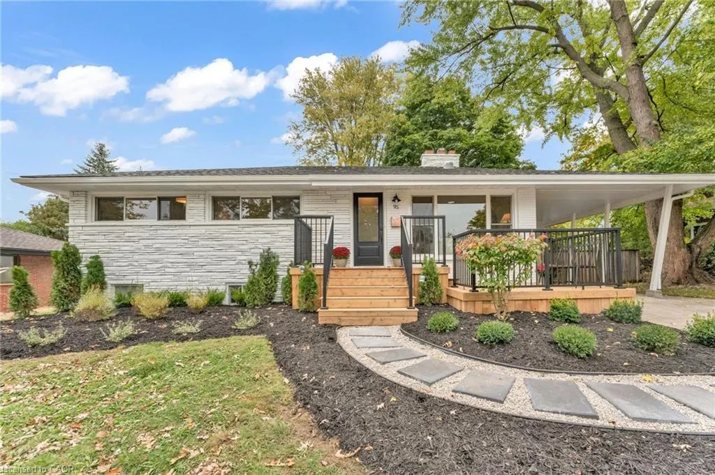95 Seneca Drive