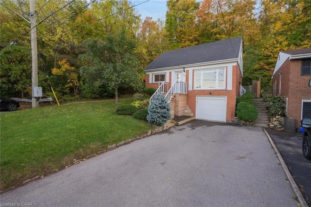 62 Brentwood Drive