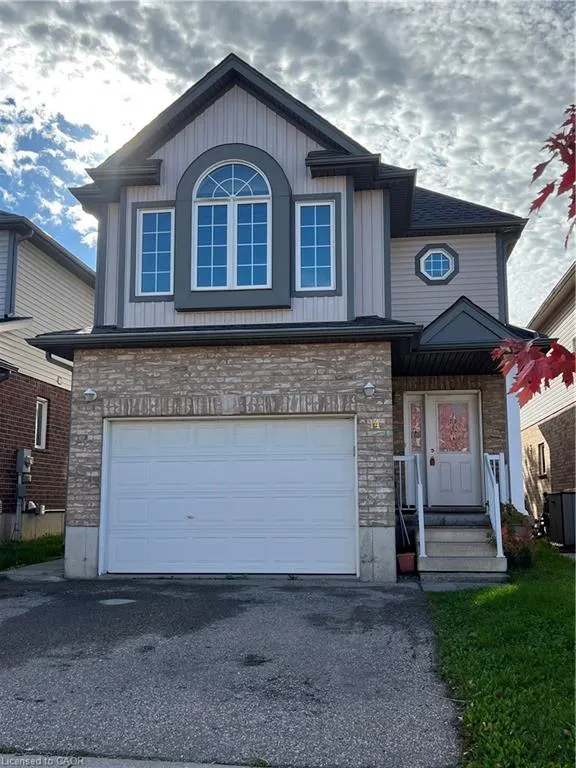 14 Iron Gate Street, #UPPER