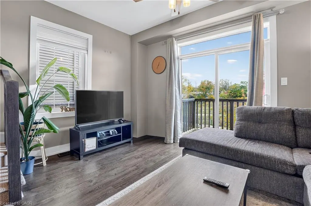 342 Mill Street, #11