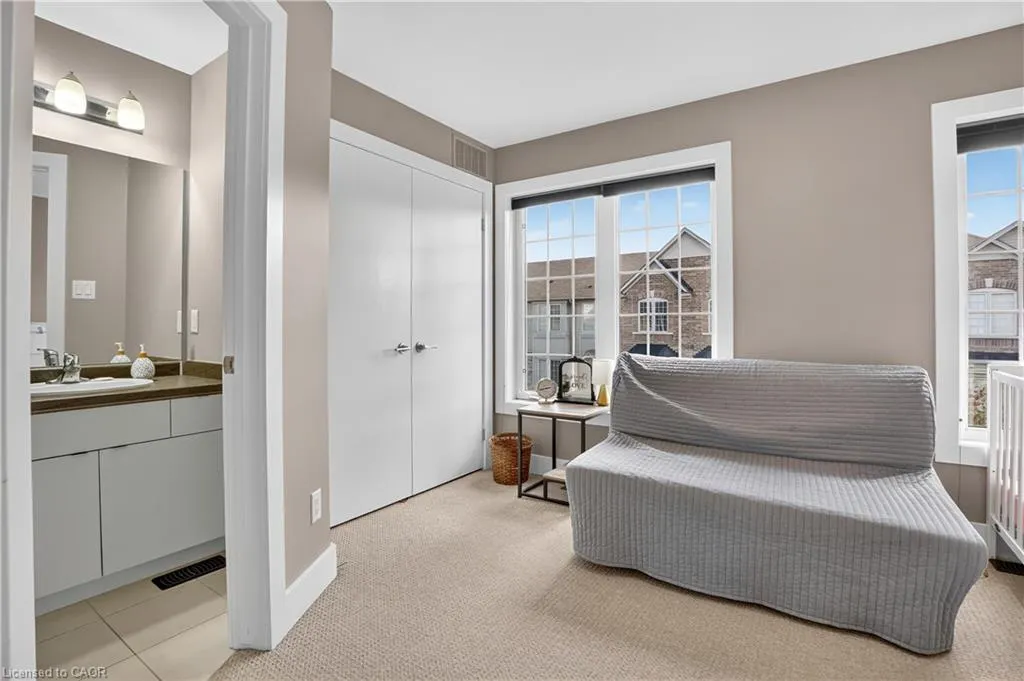 342 Mill Street, #11