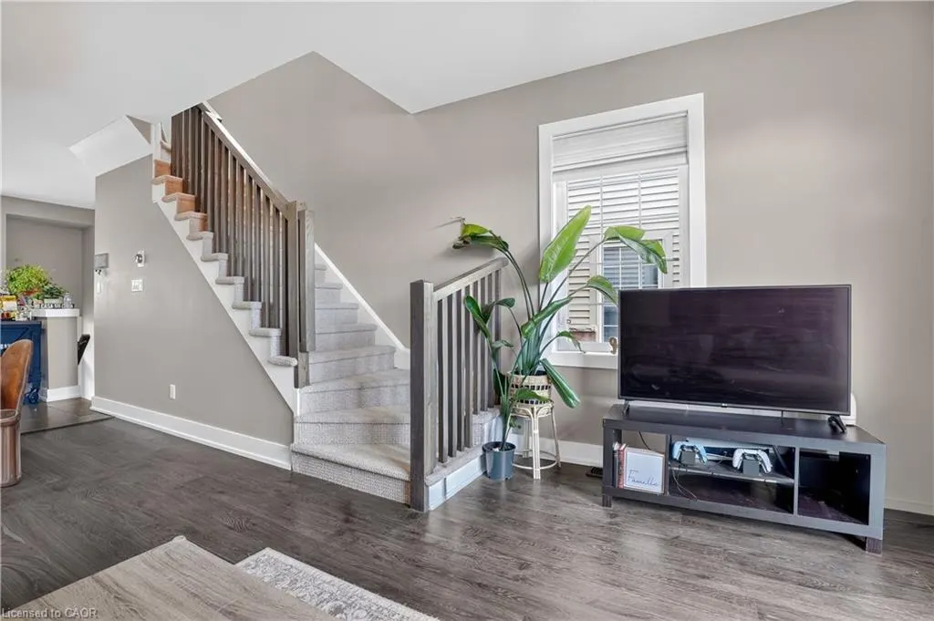 342 Mill Street, #11
