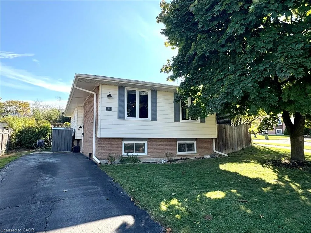 11 Nordale Crescent