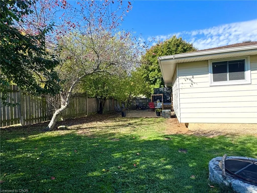 11 Nordale Crescent