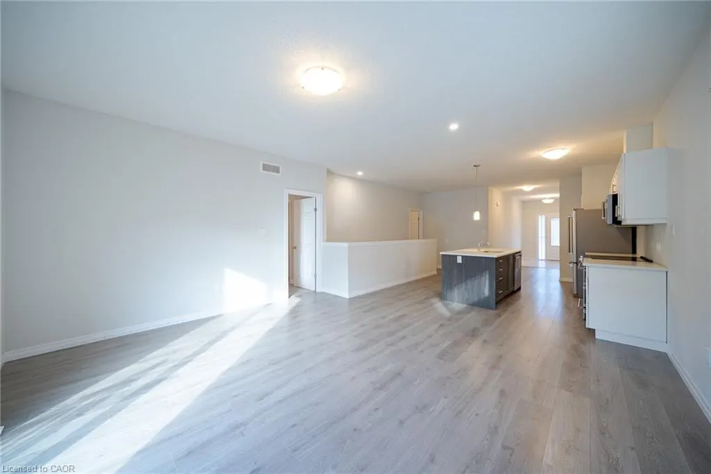 14 Tamarack Way